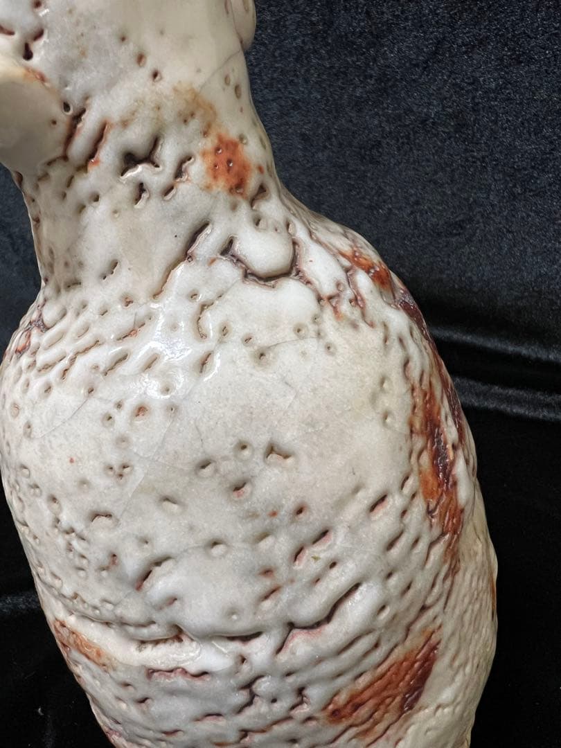 希少品　安藤日出武　耳付き仙山窯　高さ１９cm 　志野焼き物志野焼高さ410mm