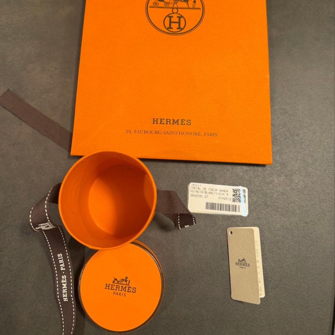 美品 エルメス ツイリー 《シュヴァル・ドゥ・クール・バンダナ》