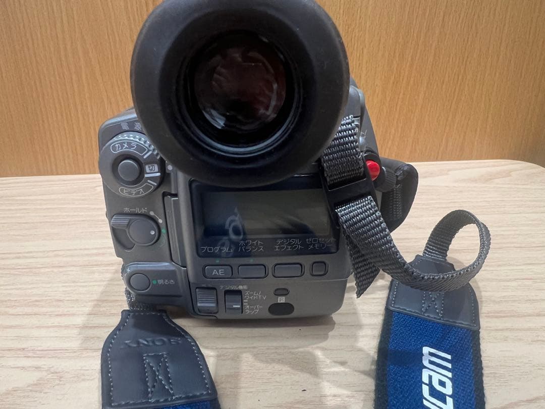 SONY DCR-VX700 miniDVビデオカメラ　希少