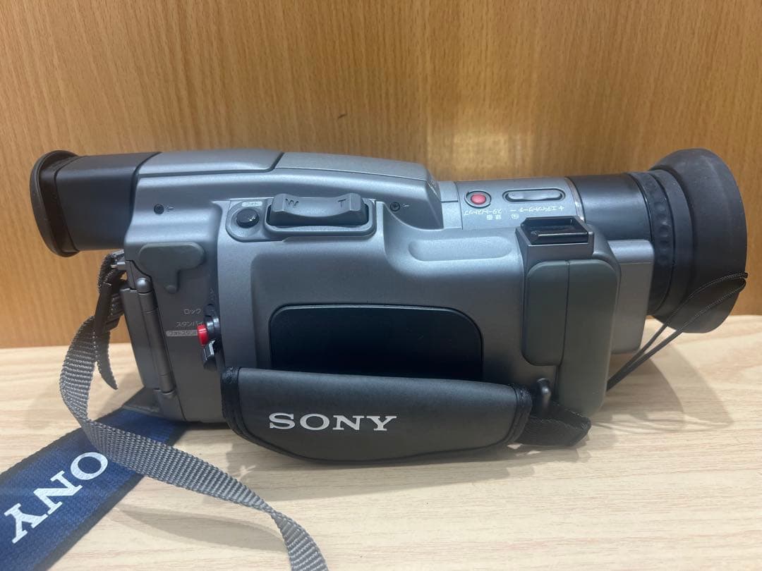 SONY DCR-VX700 miniDVビデオカメラ　希少
