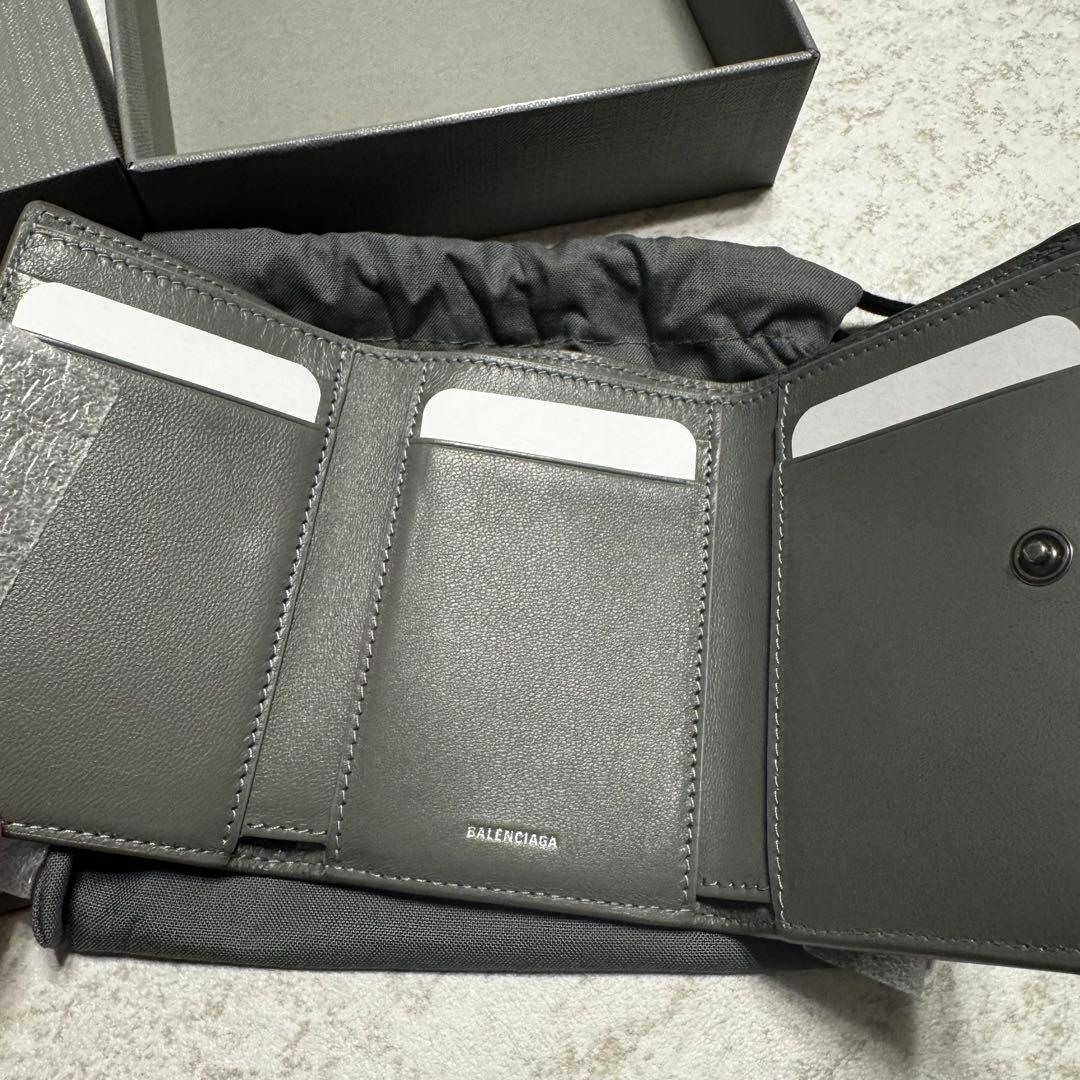 BALENCIAGA 三つ折り財布 新品