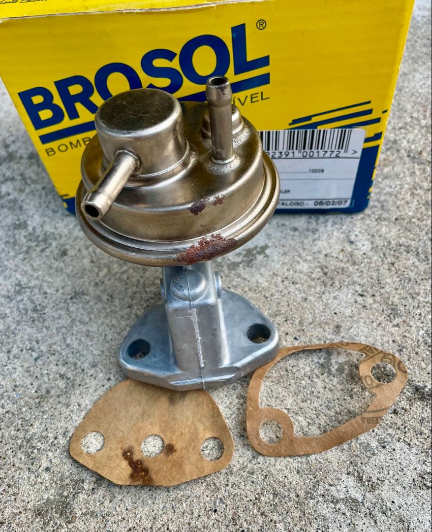 空冷 vw ビートル バスBROSOL 燃料ポンプ 214131 ガスケット付