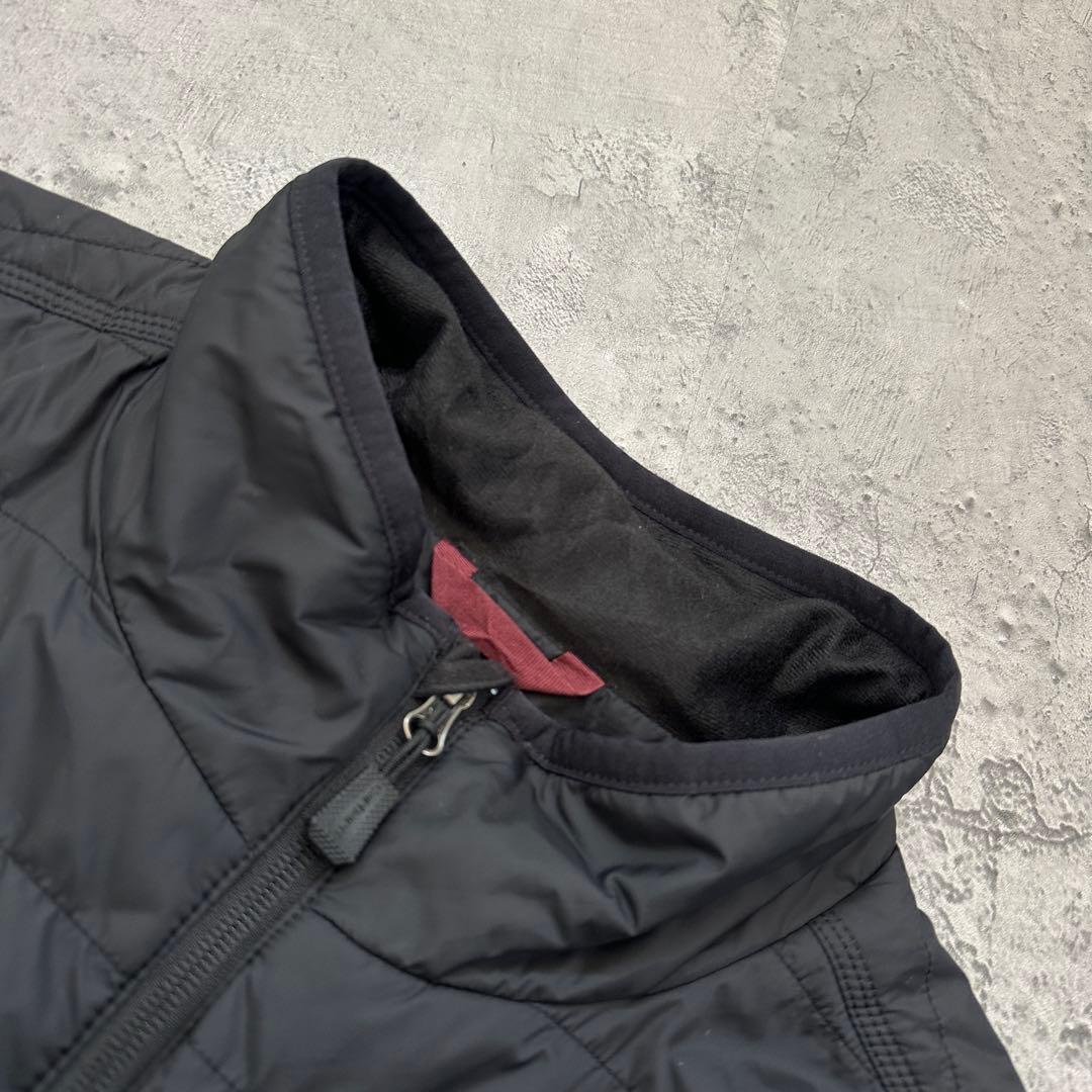【Carhartt】カーハート（2XL）ギリアムベスト＊企業ロゴ＊中綿＊ナイロン