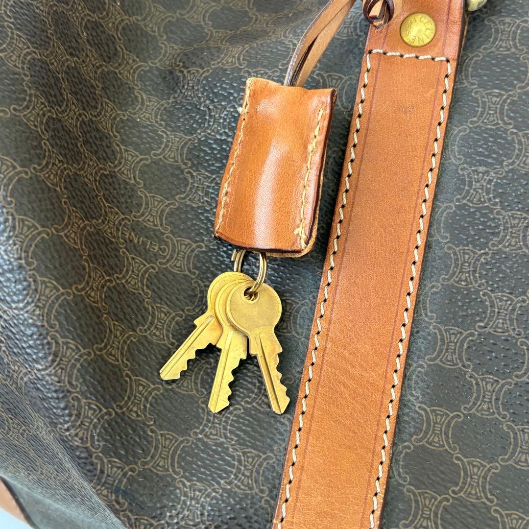 CELINE セリーヌ　マカダム　トリオンフ　ボストンバッグ　カデナ　男女兼用