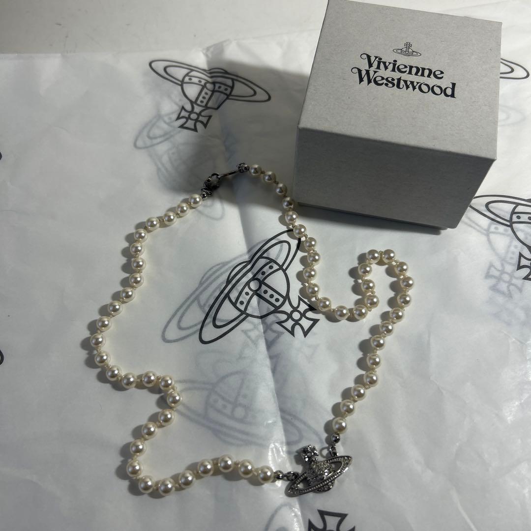 Vivienne Westwood パールネックレス