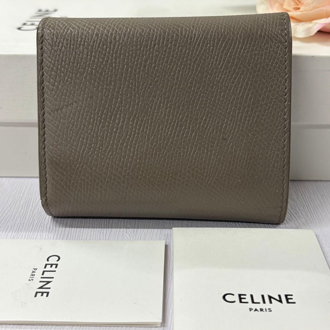 新品同様‼️ 現行　セリーヌ　CELINE 財布　折り財布　グレインカーフスキン