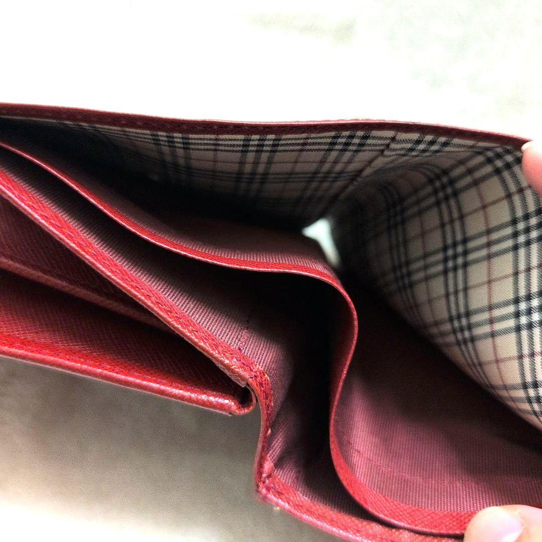 バーバリー　Wホック 折り財布 レザー　レッド　ノバチェック