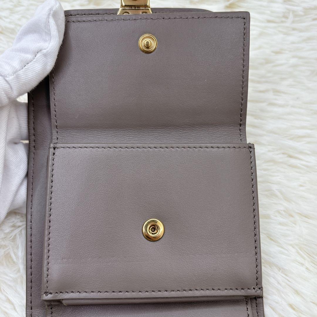極美品✨セリーヌ トリオンフ スモールフラップウォレット 三つ折り グレージュ