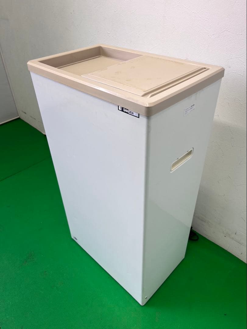 ☆工場整備品☆サンデン 冷凍ストッカー ホワイト