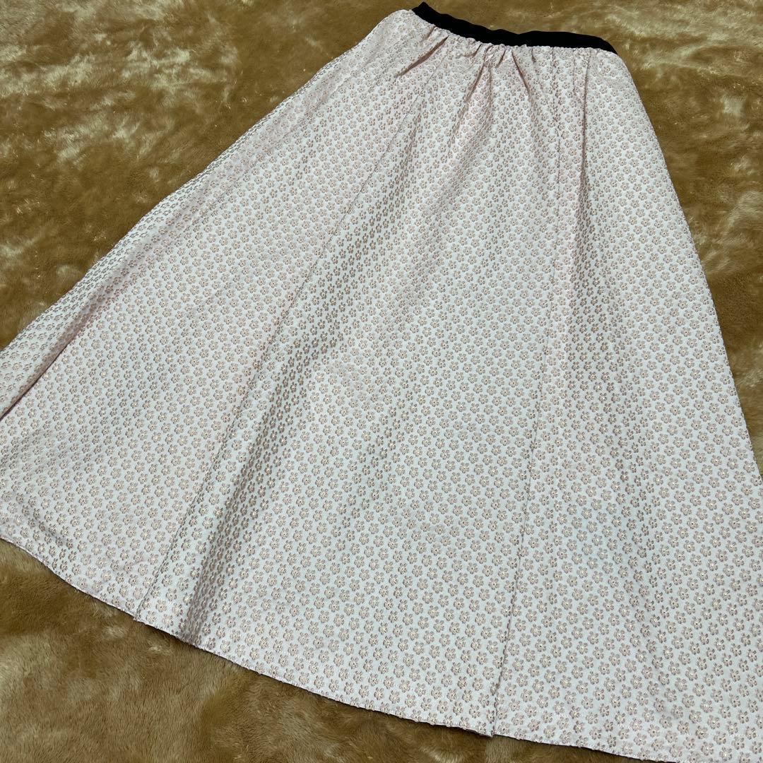 ミー　お値下げします♡様　新品未使用　OBLI 小花柄ジャガードフレアスカート
