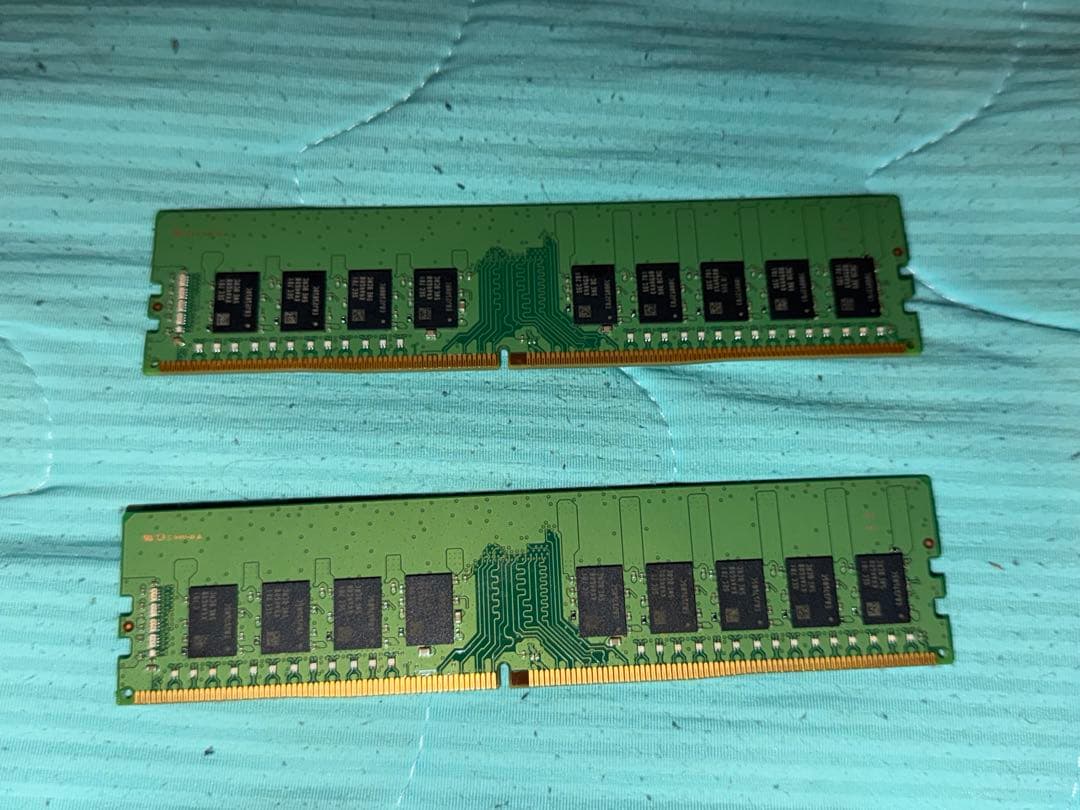 Samsung DDR4 ECC UDIMM 8GB×2枚