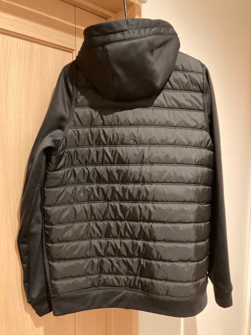 Nike ブラック フードダウンジャケット