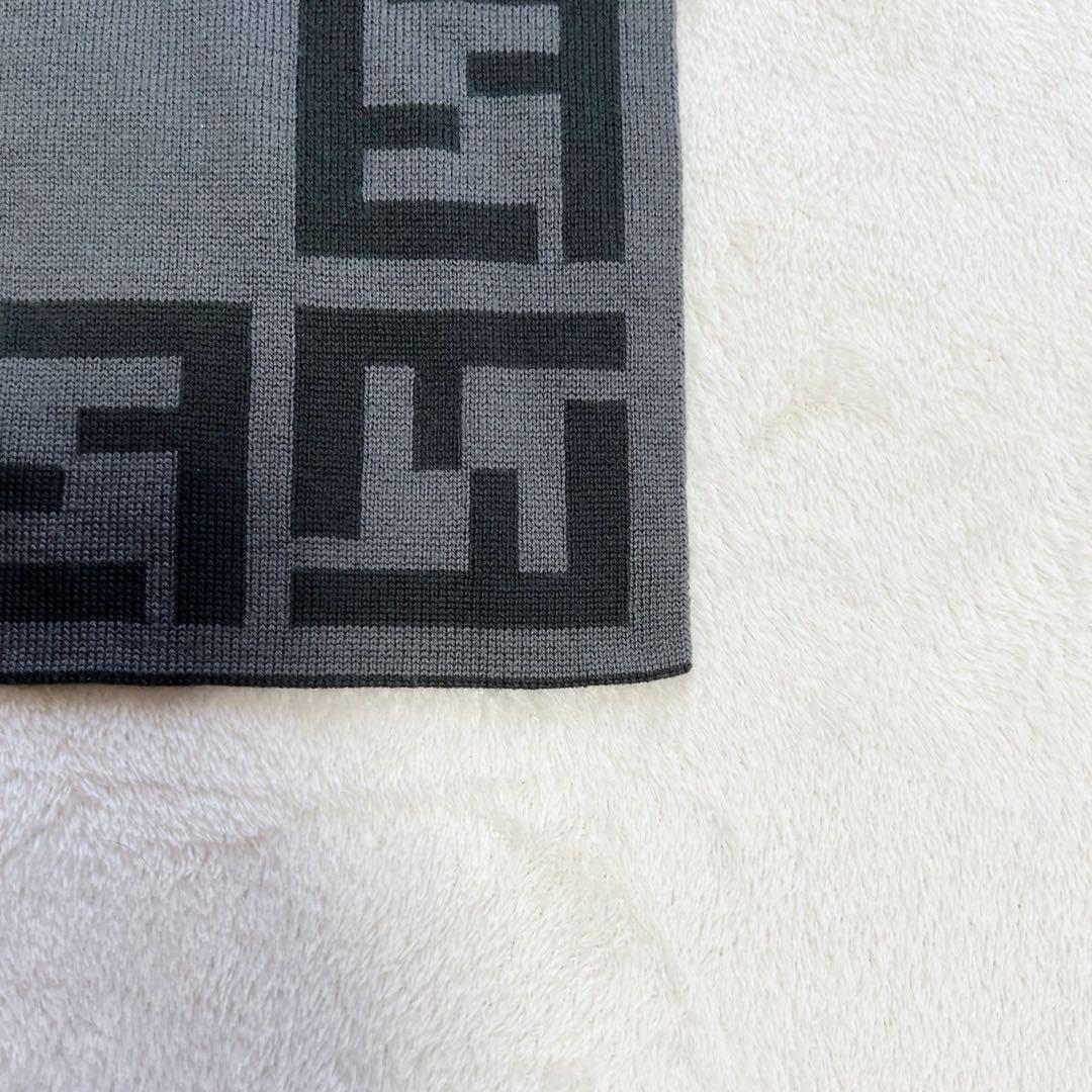 FENDI フェンディ　FF　ズッカ柄　マフラー　ウール　グレー