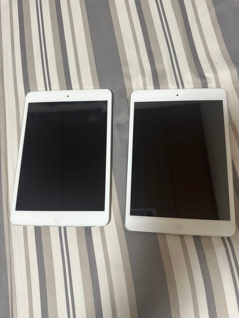 iPad mini シルバー 7.9インチ 本体