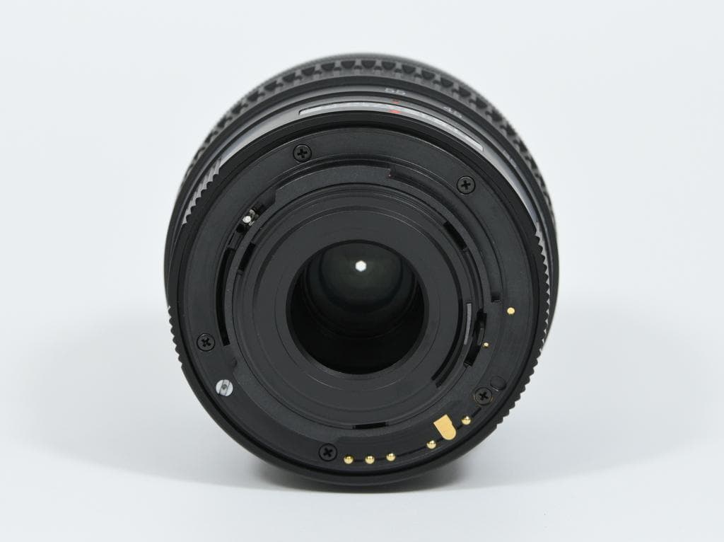 【美品】 ペンタックス　PENTAX K-01 レンズキット《ショット数131》