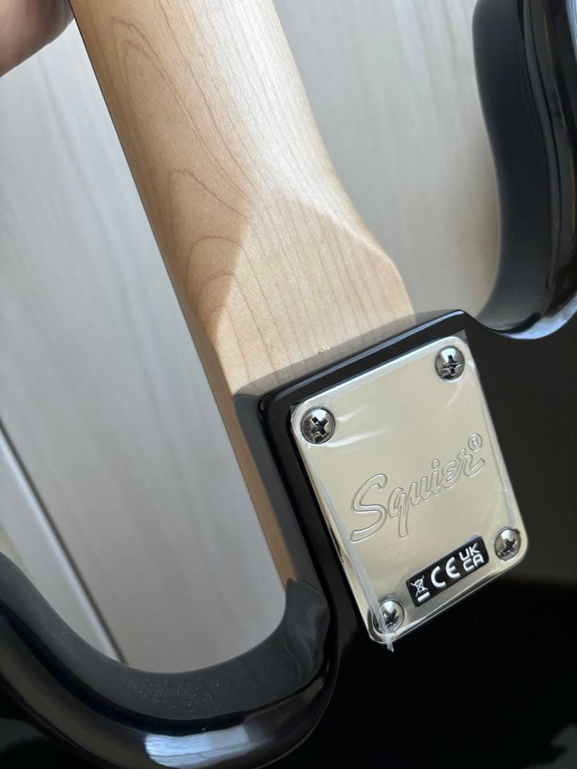 Squier by Fender precision bass スクワイヤー