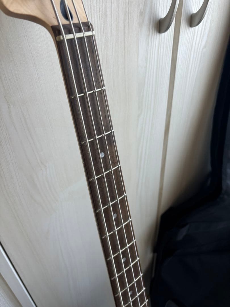 Squier by Fender precision bass スクワイヤー