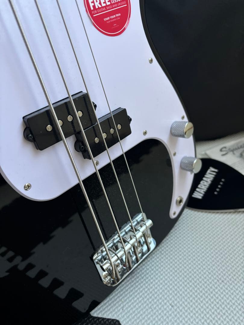 Squier by Fender precision bass スクワイヤー