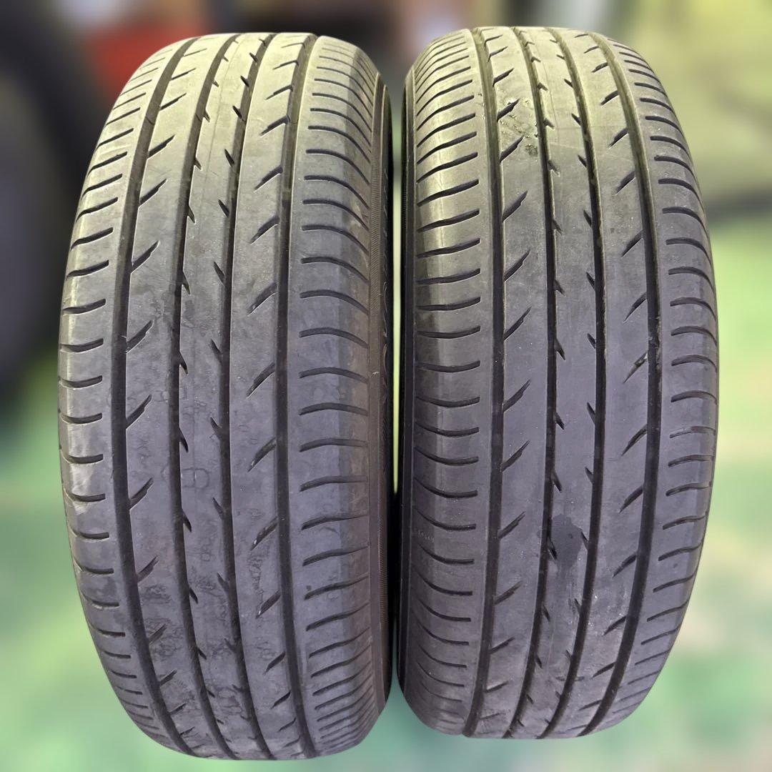 ヨコハマ ブルーアース E52 15インチ