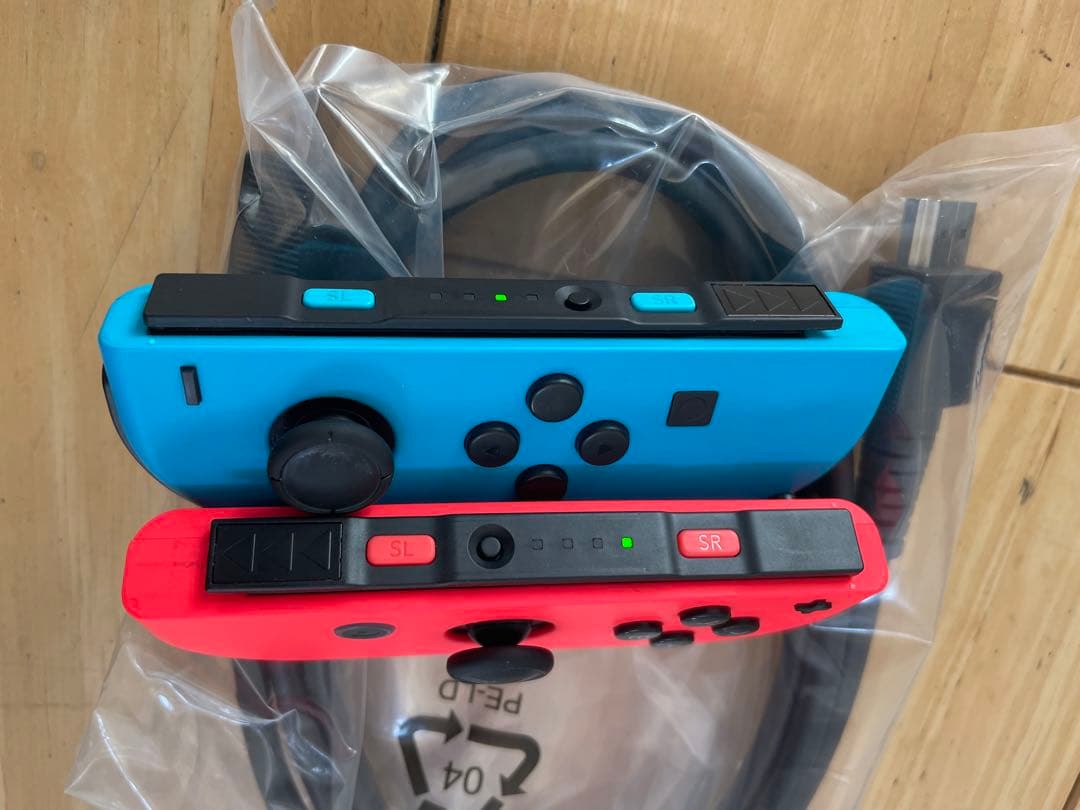 【美品】Nintendo Switch本体