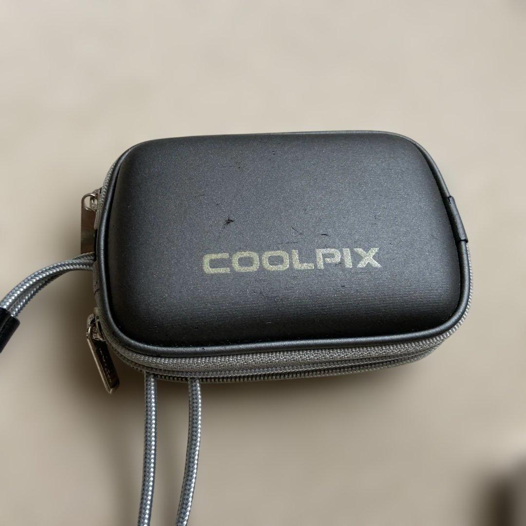 動作確認済Nikon COOLPIX L3 シルバー　単三電池２本使用