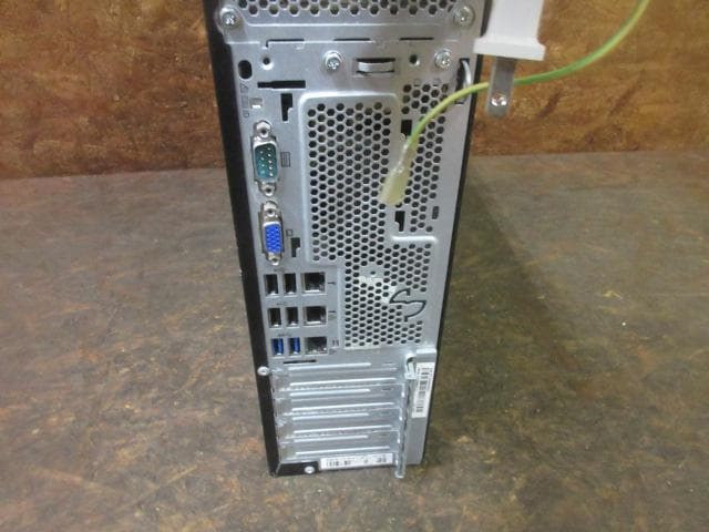 富士通 PRIMERGY TX1320 M4 Intel Xenon ジャンク