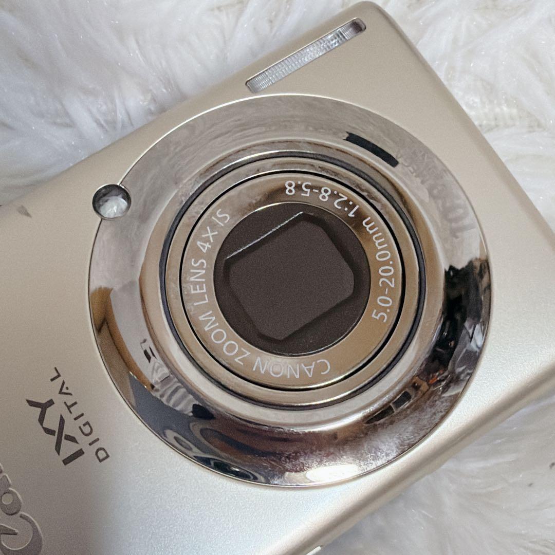 Canon IXY DIGITAL 920 IS 本体と付属品