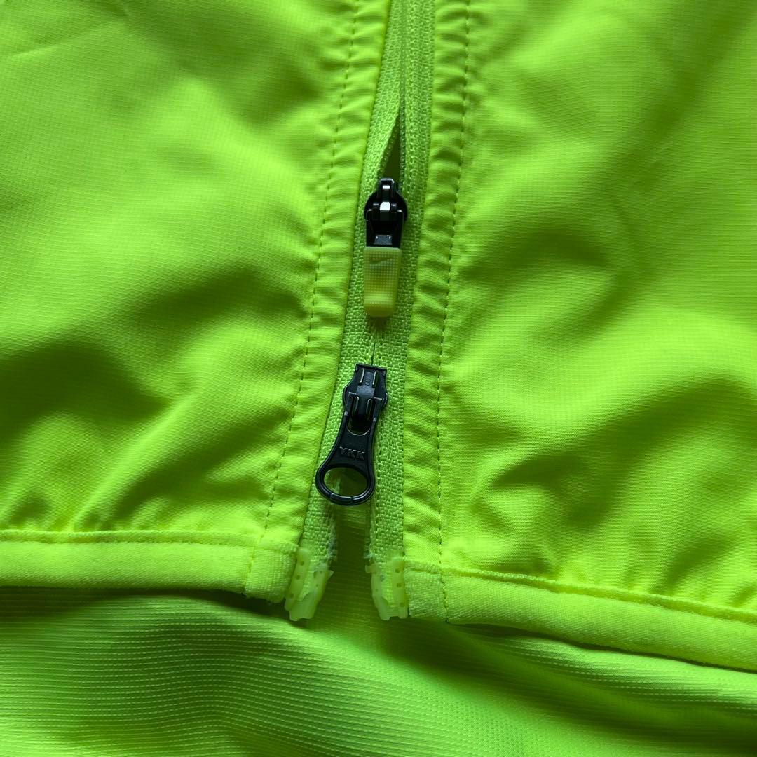 Nike エアロスイフト イエロー ベスト ダウン ランニング ナイロン L