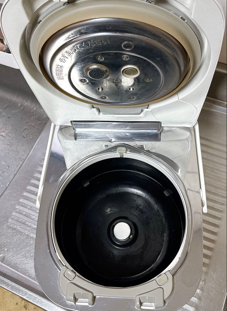 【動作良好】Panasonic SR-PW105可変圧力IH 5.5合 Wおどり
