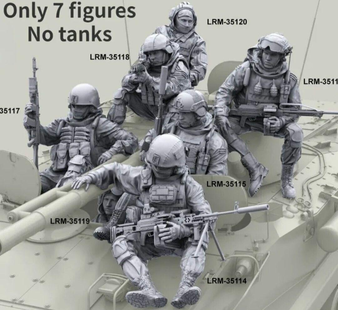 1/35 戦車 搭乗員7体セット 1/8グラビアガレージキット
