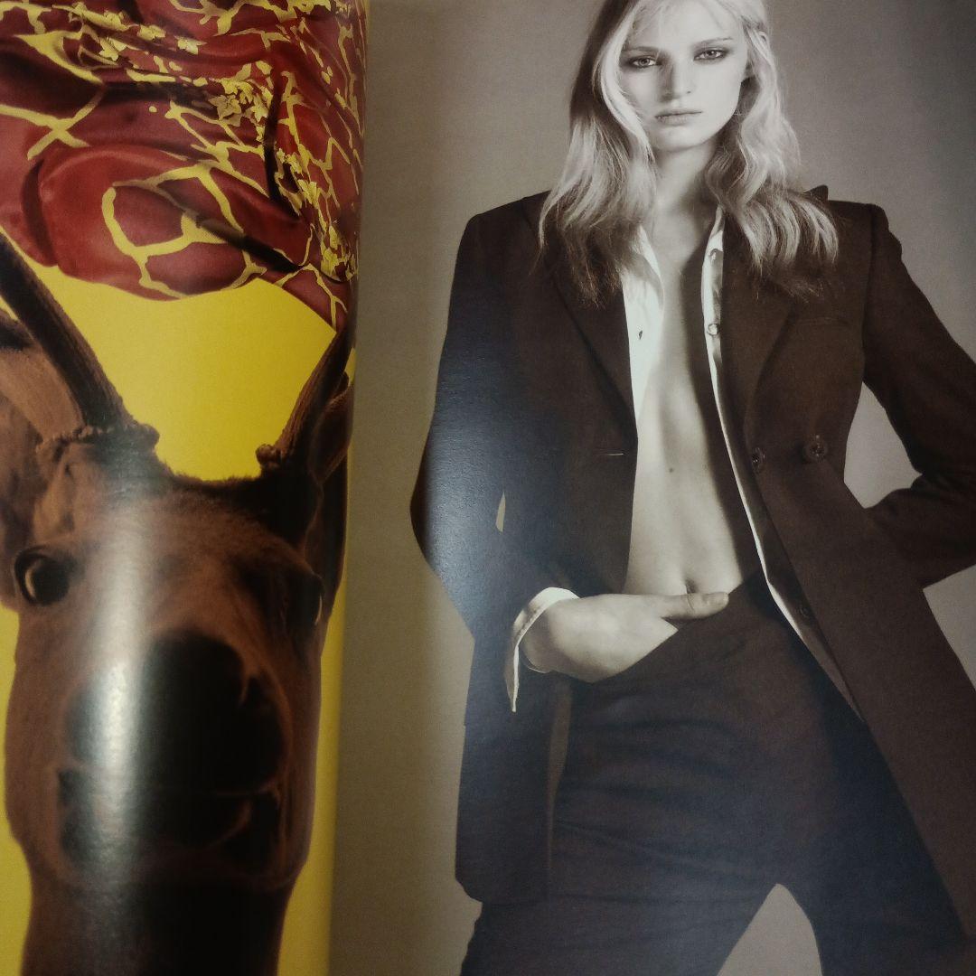 8018）VERSACE ヴェルサーチェ　写真集？カタログ？