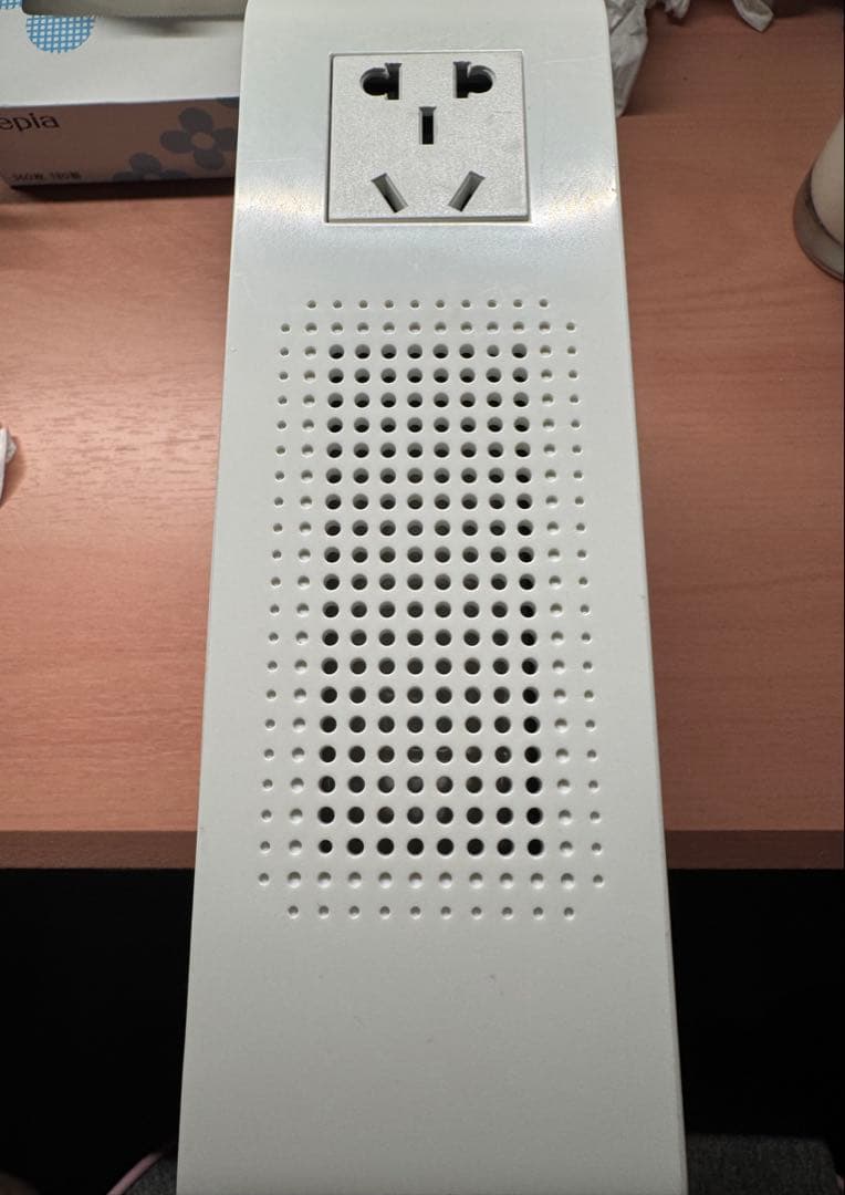 変圧器 2000W以下海外電気製品を日本で使用 110V/220V(おまけ付き)