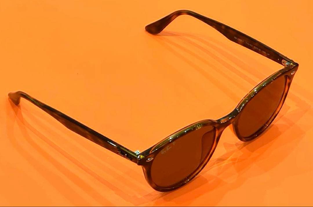 Ray-Ban　レイバン　　サングラス　フルフィットモデル　RB 4305-F