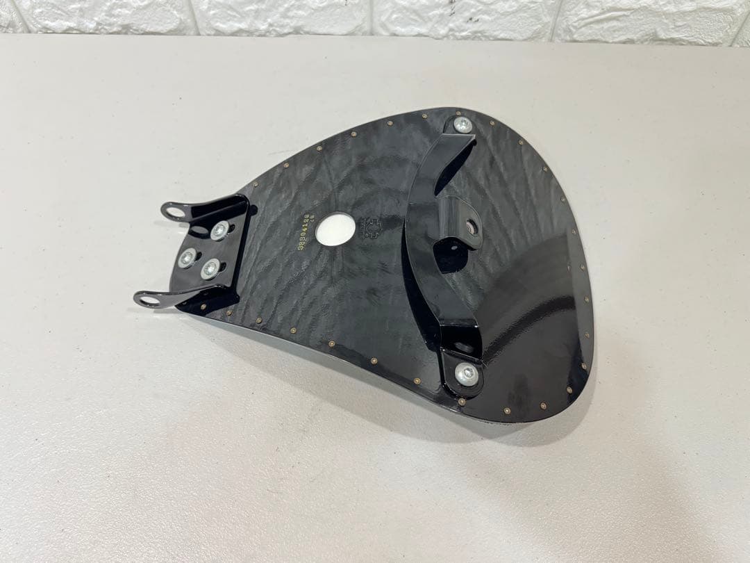 h*e様 純正　OP シート　スポーツスター　ハーレー　XL1200 ソロ　サド