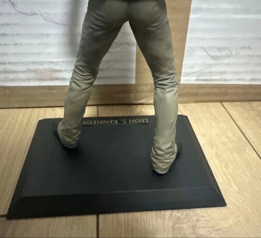 Leon S. Kennedy フィギュア バイオハザード