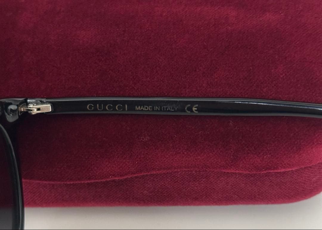 ど*ら様 朝倉未来着用 GUCCI GG0154SA 001