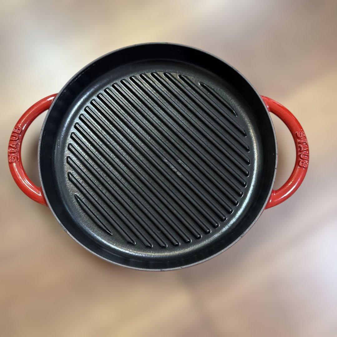 STAUB 黒 鋳鉄 グリルパン チェリー内寸26cm