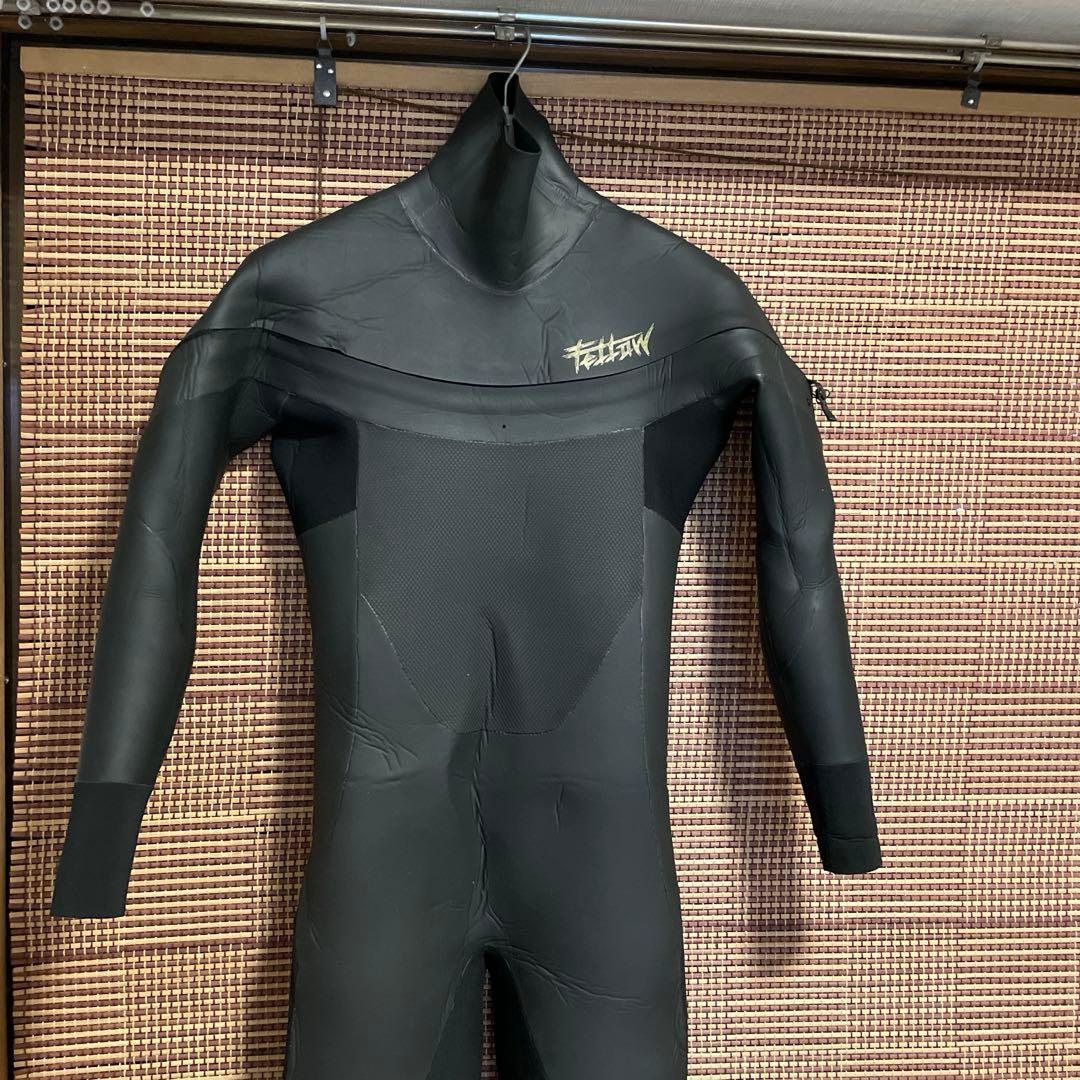サーフィンウェットスーツ　セミドライロングチェストジップ　5✖️3mm Lサイズ