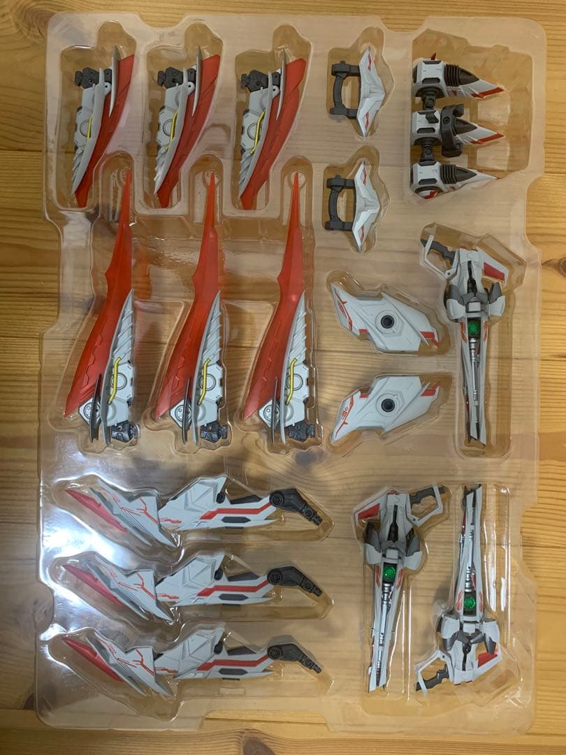 メタルビルド ガンダムアストレイ レッドドラゴニクス
