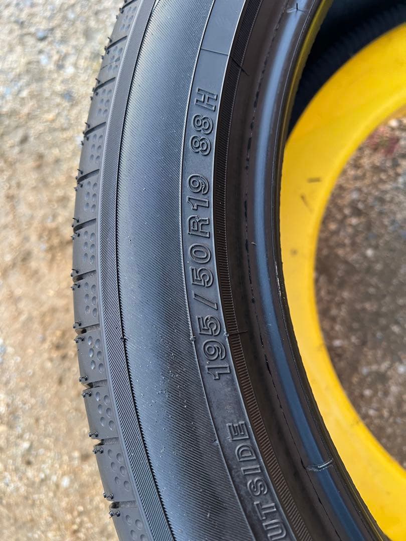 国産　2025年製　195/50R19 1本　現行　60 プリウス