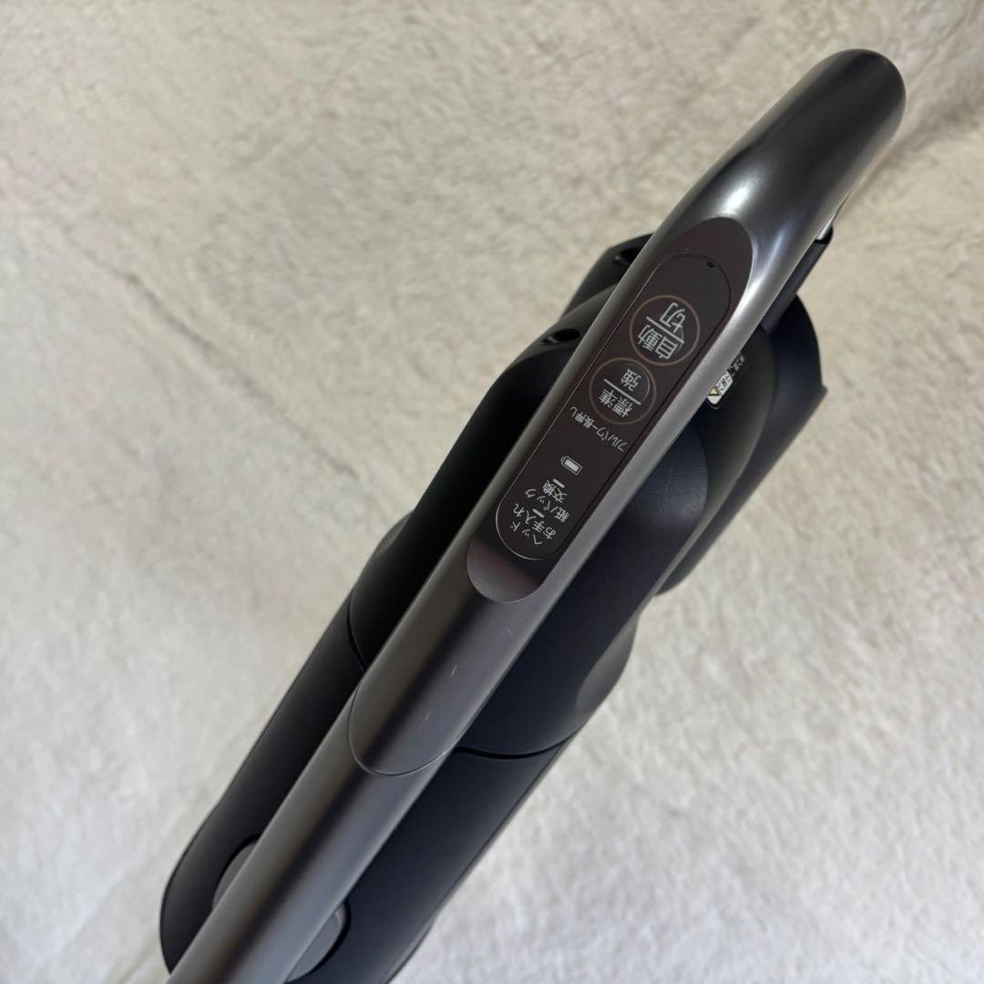 SHARP ラクティブエア コードレススティック掃除機 EC-KR1-B