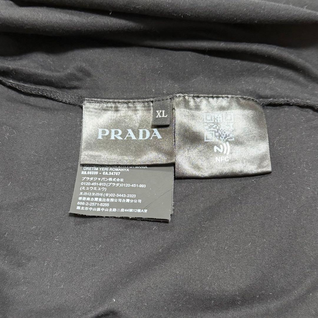 PRADA ポケットTシャツ