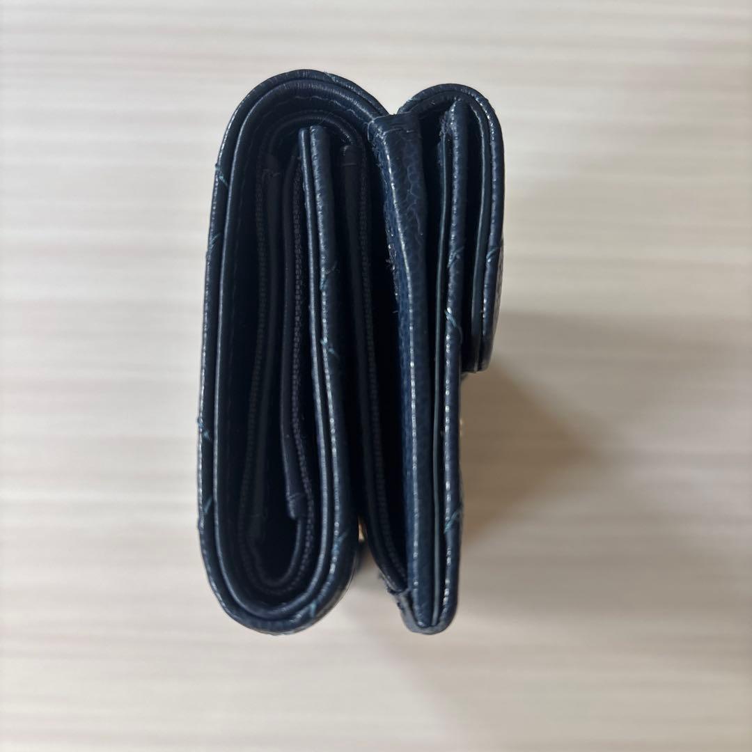 CHANEL ネイビー キルティング 三つ折り財布