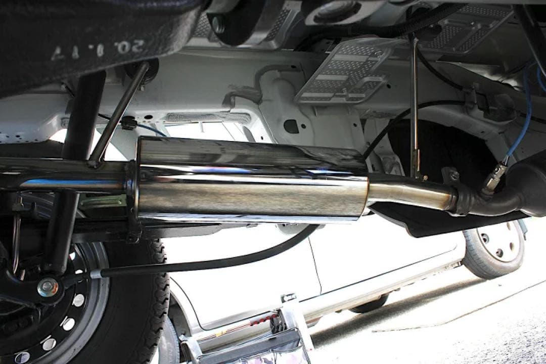 Bluefin スズキ キャリー 前期DA16T 車マフラー 砲弾型