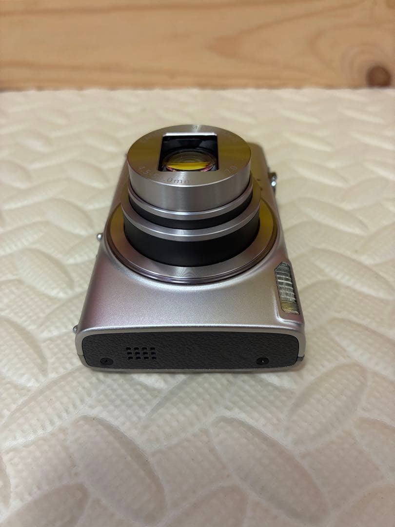 純正ケース付き　canon&キャノン　ixy 650 デジタルカメラ