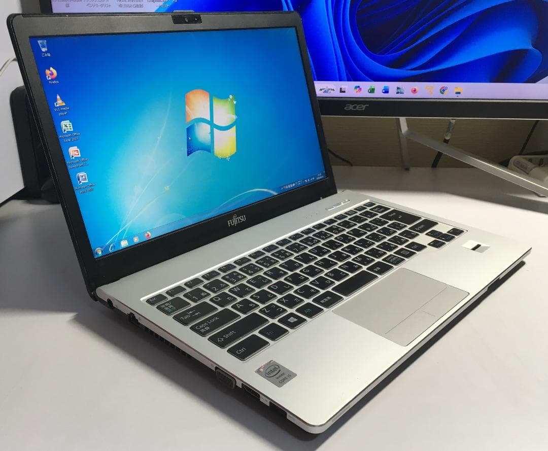 富士通 LIFEBOOK WS2/M Windows7