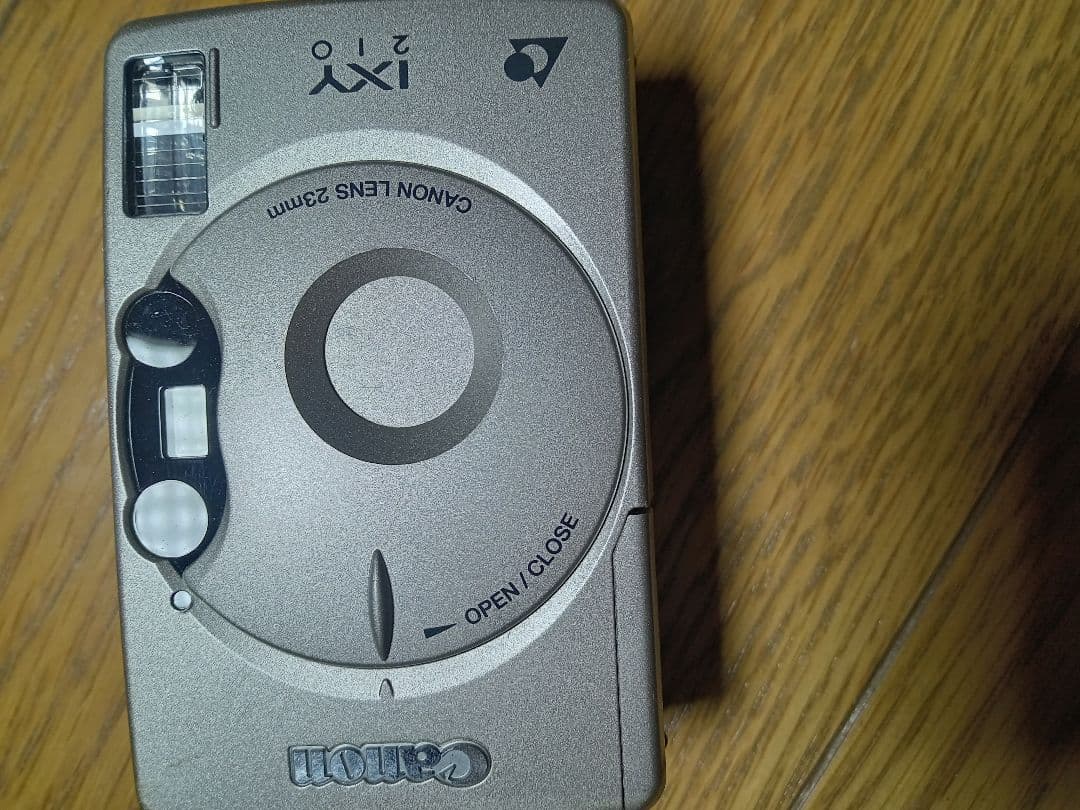 d*3様 デジタルカメラ4台セット　LUMIX IXY 等