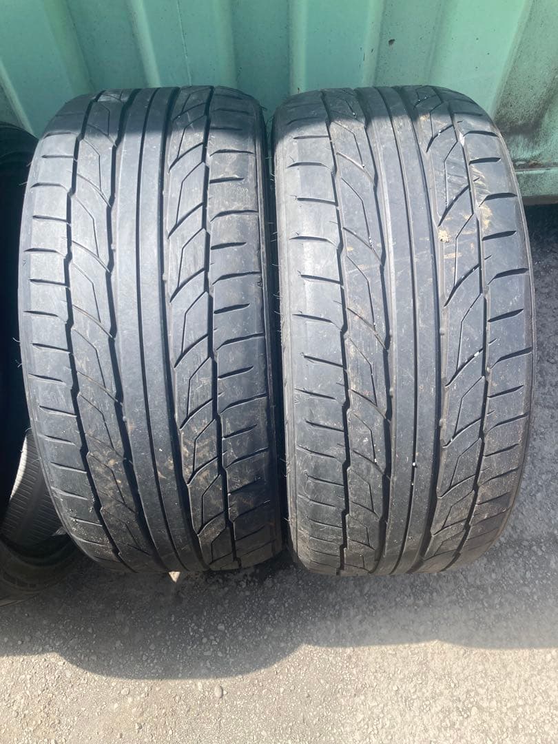 タイヤ・ホイール NITTO NT555 G2 245/35/21