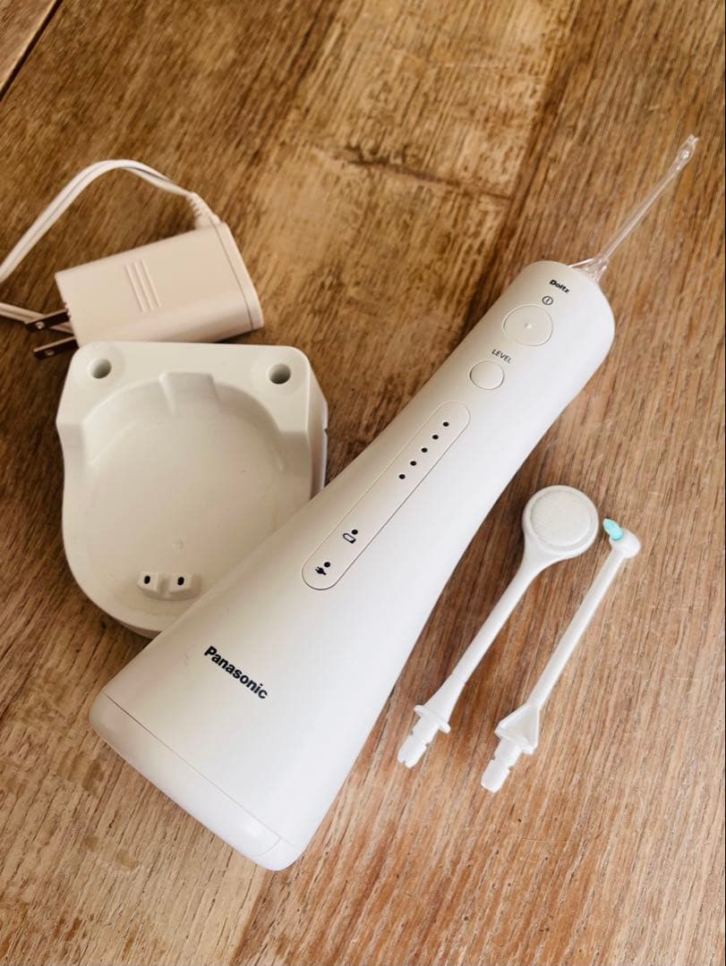 パナソニック　ジェットウォッシャードルツ　口腔洗浄機　EW-DJ55電動歯ブラシ