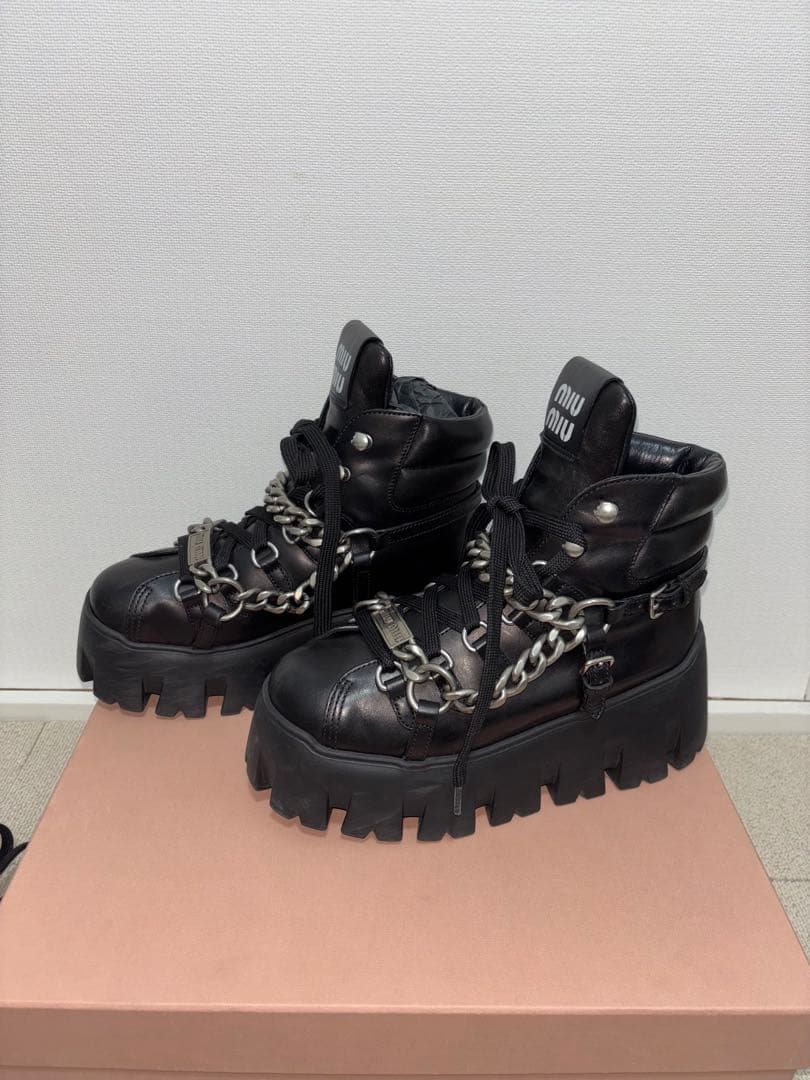 【miumiu】 プラットフォーム ブーツ チェーンプレート ブラック 36